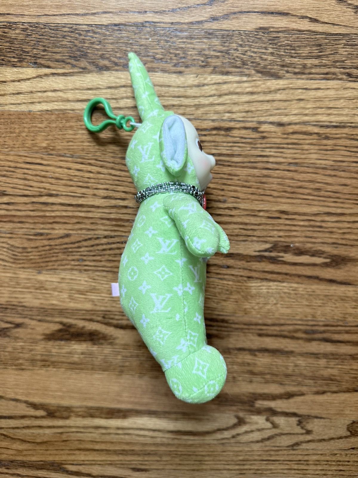 Imran Potato Imran Potato Louis Vuitton Teletubby Green Size ONE SIZE - 3 Thumbnail