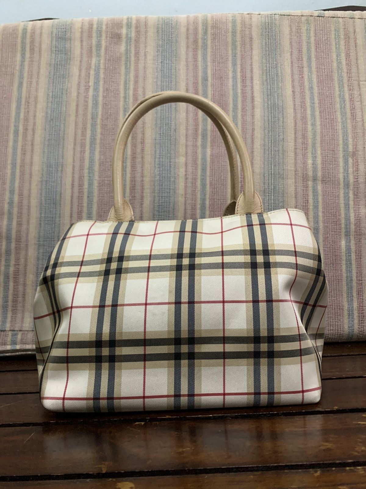 Burberry 🔥BURBERRY LONDON BLUE LABEL HANDLE BAG Size ONE SIZE - 4 Thumbnail