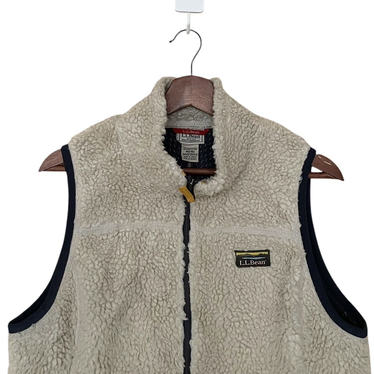 L.L. Bean × Vintage Vintage Brand L.L Bean Fur Vest 1990s Size US M / EU 48-50 / 2 - 7 Thumbnail