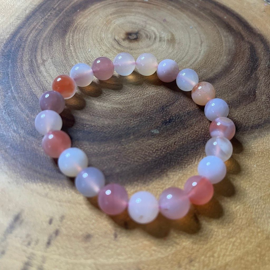 Other Yuan yuan Agate bracelet striped layers light rainbow colors stretch 10mm 7.5” natural crystal Size ONE SIZE - 5 Thumbnail