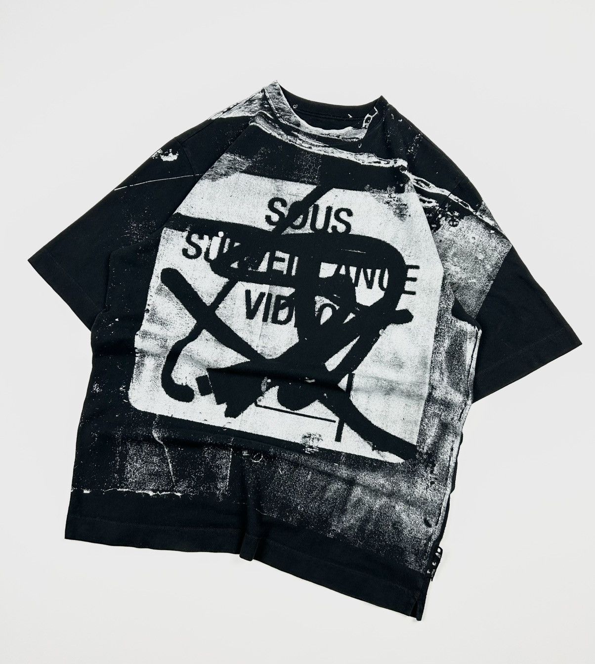 Off-White Rare OFF-WHITE Under Surveillance Skate T-shirt Size US M / EU 48-50 / 2 - 2 Thumbnail