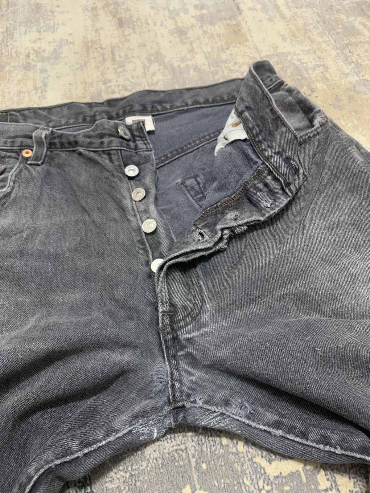 Levi's Vtg Levis 501 Levis Faded Black Wash Jeans W34 Size US 34 / EU 50 - 7 Thumbnail