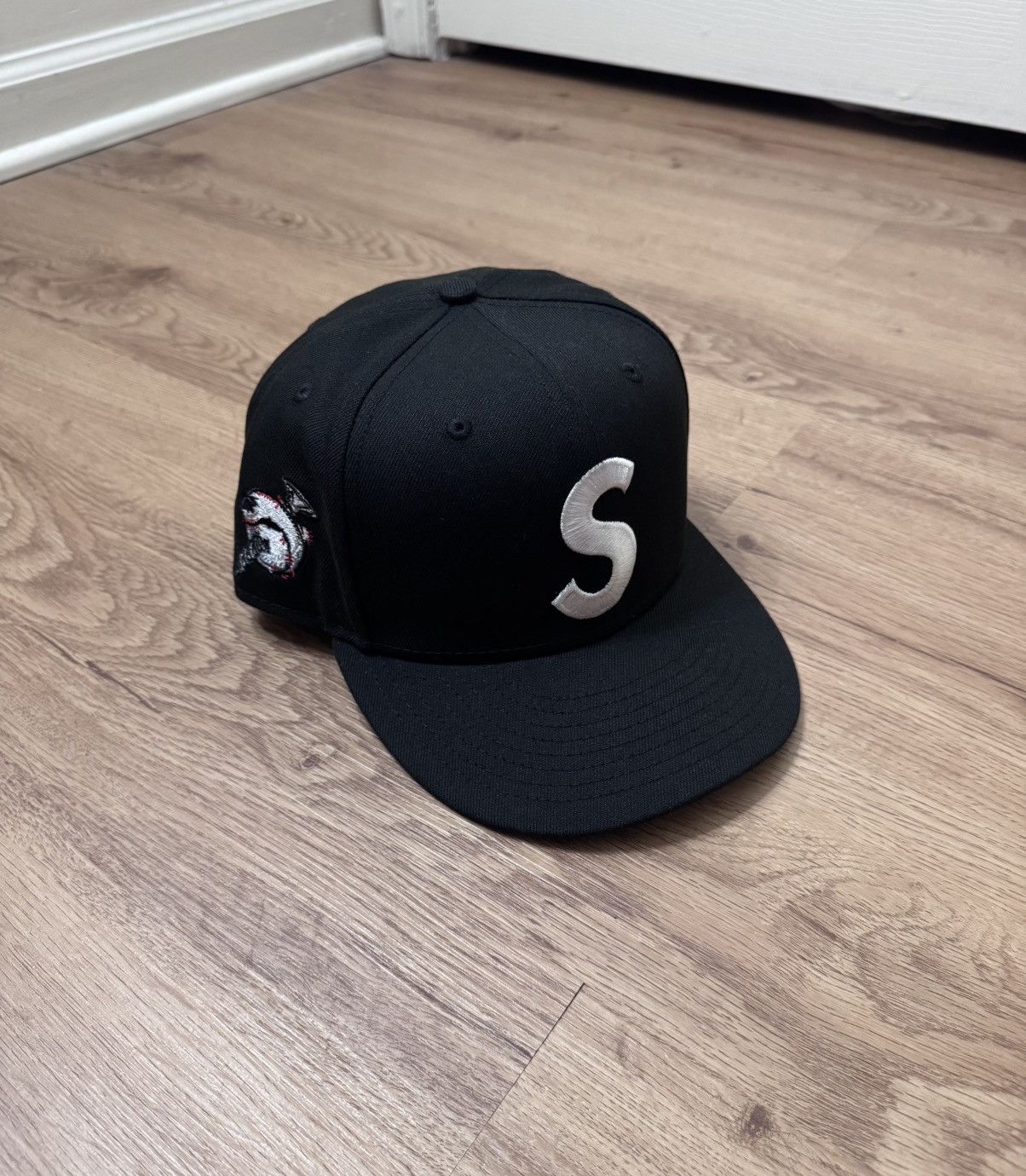 Supreme Screw Ball S Logo New Era (FW24) - $54