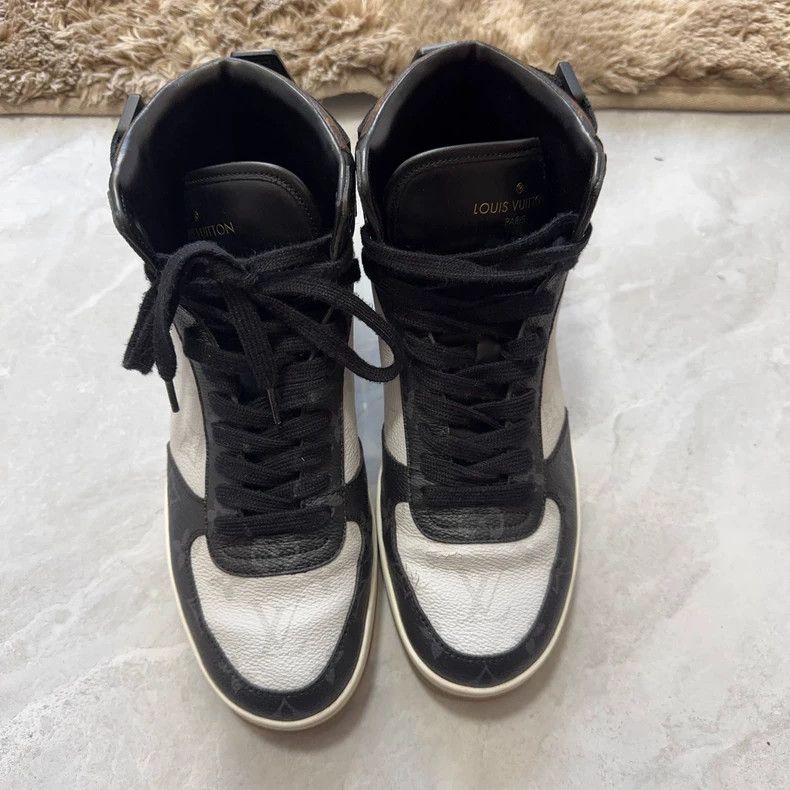 Louis Vuitton Louis Vuitton Canvas Lace-Up Round Toe High Top Fashion Bo Size US 6 / EU 39 - 1 Thumbnail
