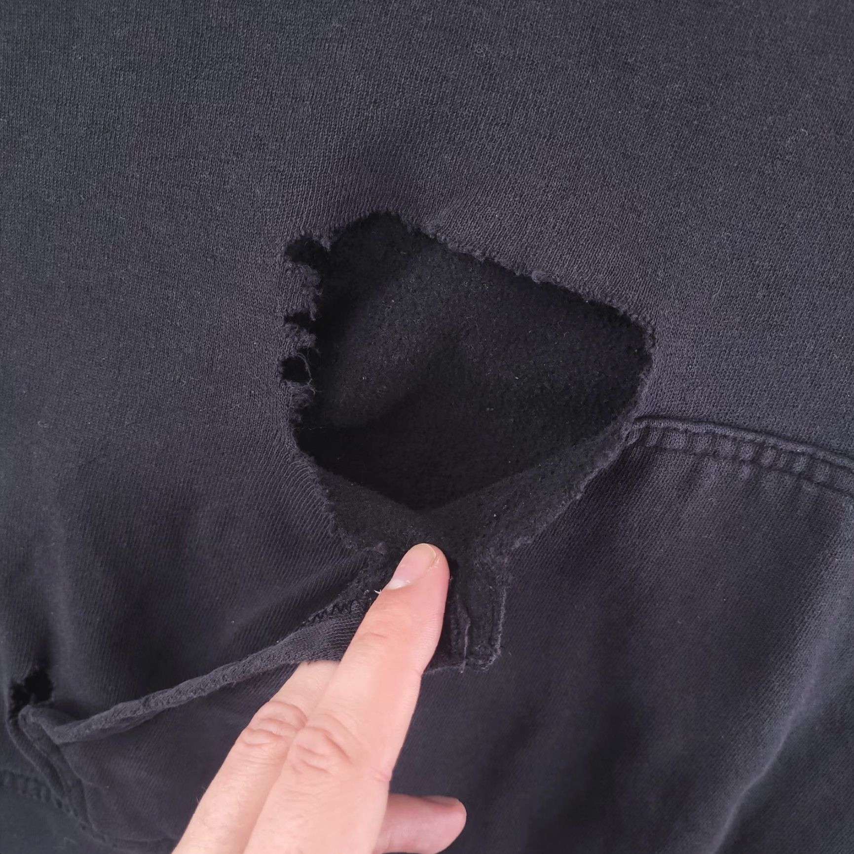 The North Face The North Face Hoodie Mens Large Black Grunge Distressed Ripped Sweatshirt Pullover Size US L / EU 52-54 / 3 - 3 Thumbnail