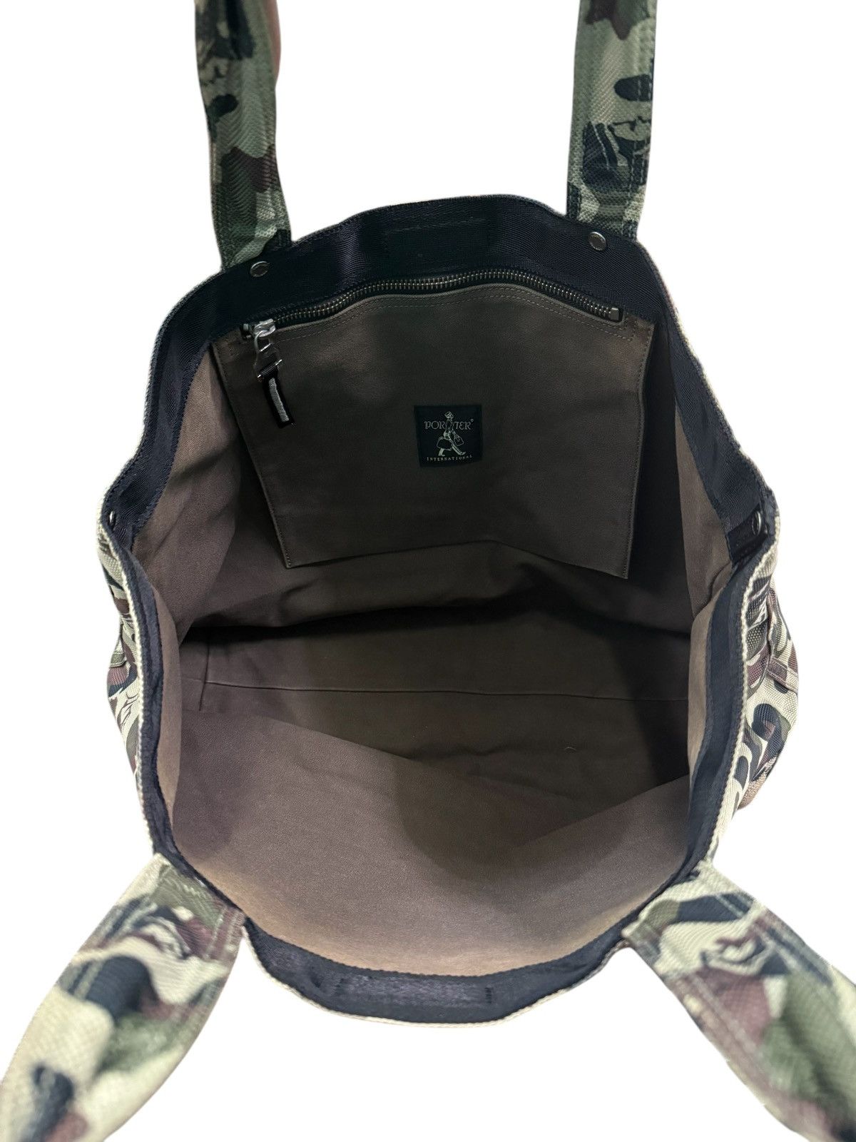 Porter PORTER INTERNATIONAL CAMO TOTE BAG Size ONE SIZE - 12 Thumbnail
