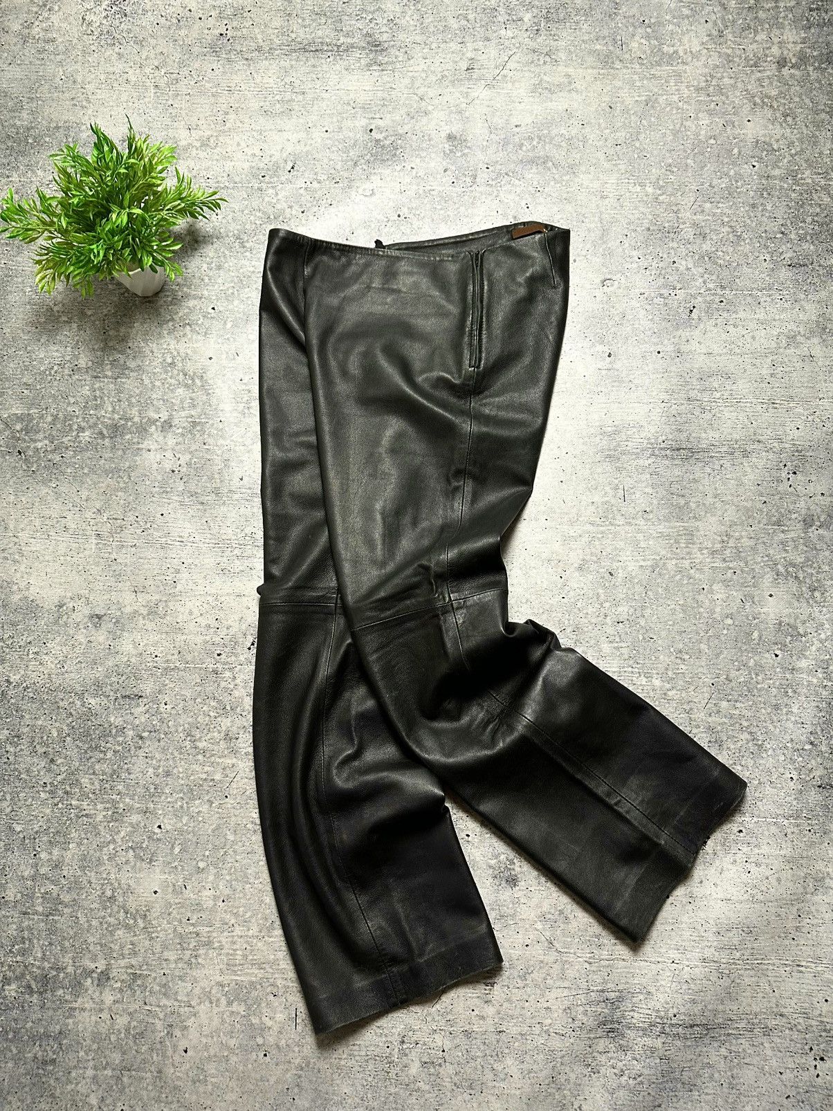 Bally Vintage Bally LAMB Riding Lined Leather Pants Size 30" / US 8 / IT 44 - 1 Thumbnail