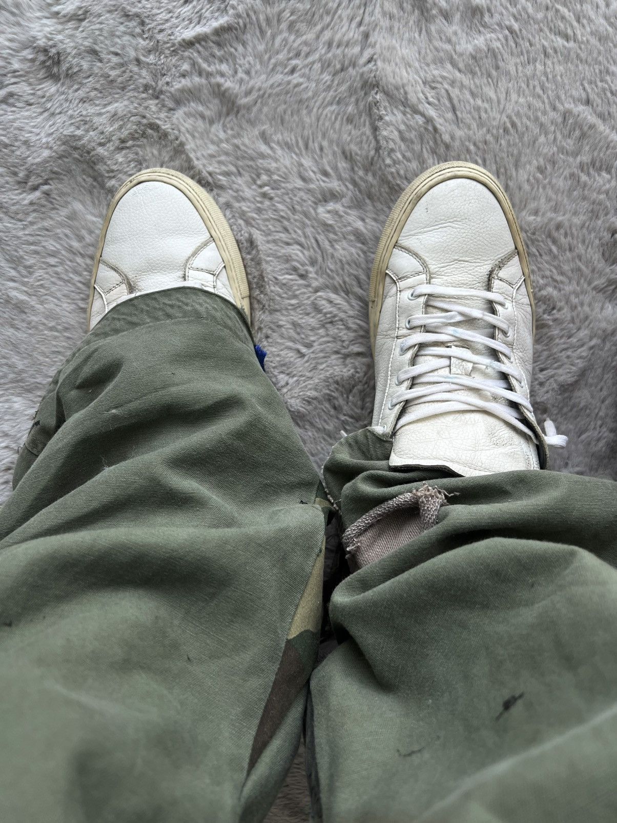 Common Projects Common Projects Low Top Sneaker Distressed Size US 9 / EU 42 - 5 Thumbnail