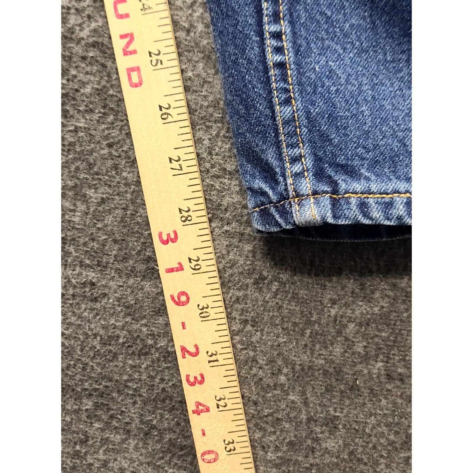 Levi's VINTAGE Levi's 550 Jeans Womens 10 Relaxed Tapered 28x28 Blue USA 90s Grunge Retro Mens Women Girls Size 32" / US 10 / IT 46 - 7 Thumbnail