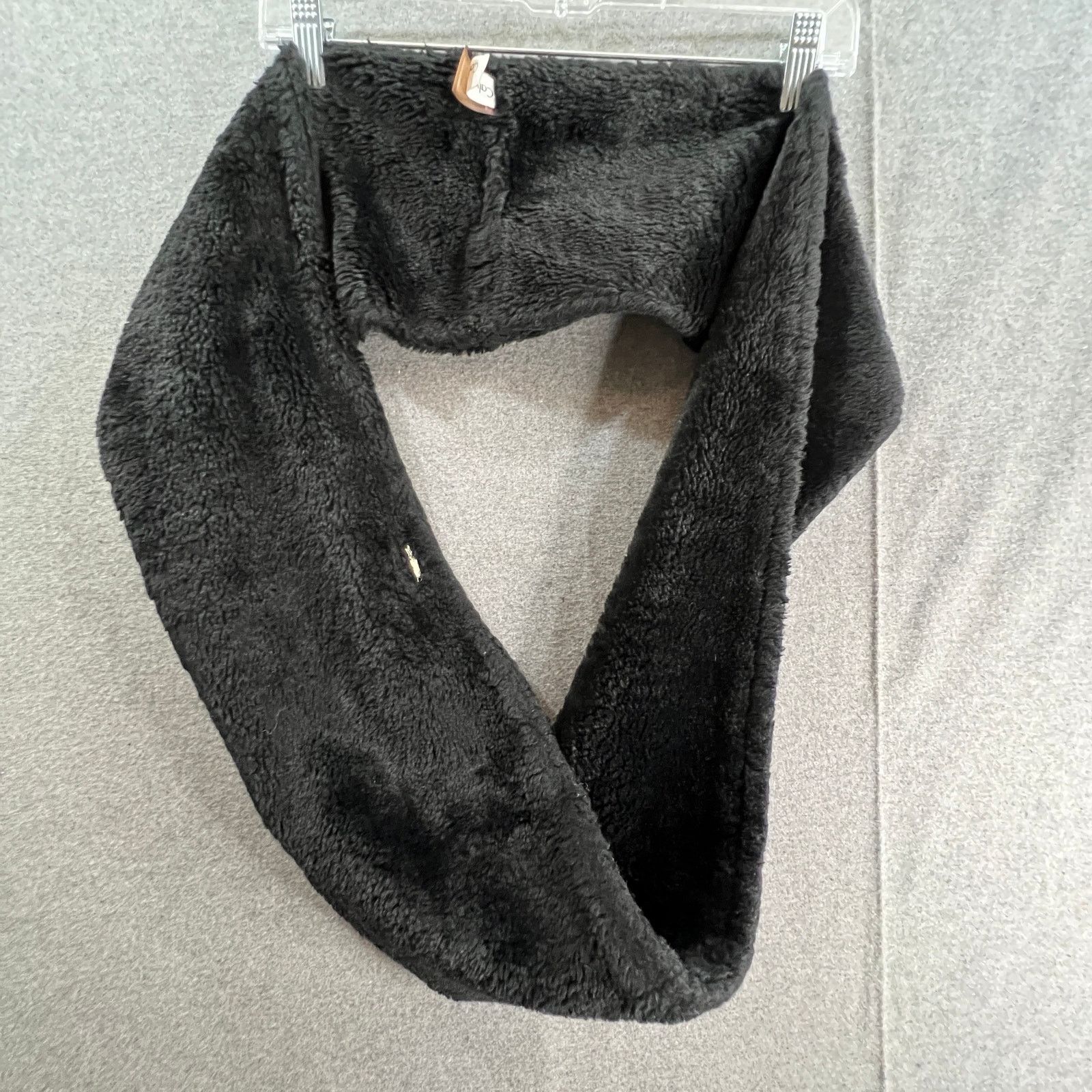 Calvin Klein Calvin Klein Black Faux Fur Women's Scarves Super Soft Size ONE SIZE - 1 Thumbnail