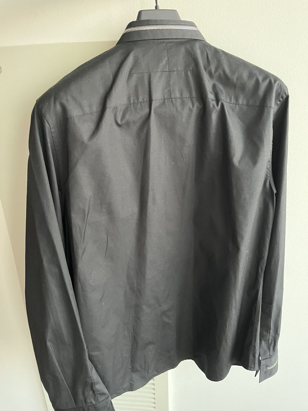 Givenchy $2k Givenchy Super Runway Zipper Shirt Perfect Condition Size US L / EU 52-54 / 3 - 11 Thumbnail