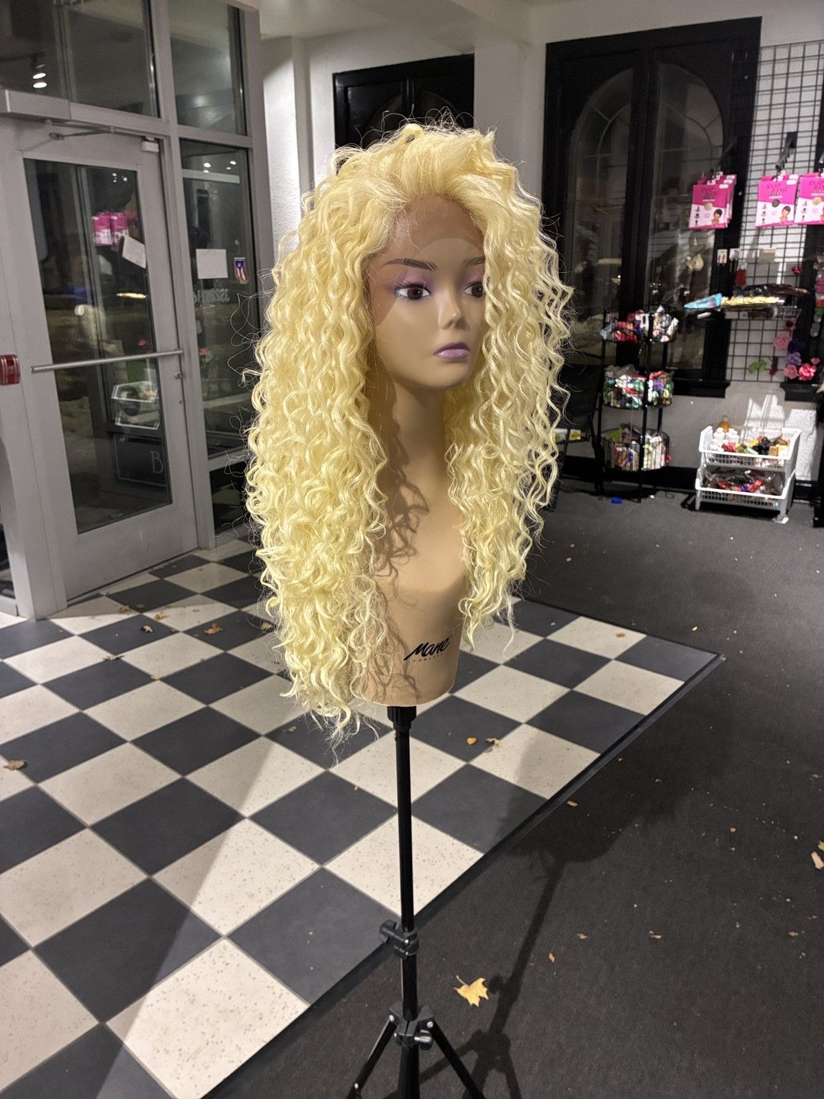 Other Tess wig Size ONE SIZE - 9 Thumbnail