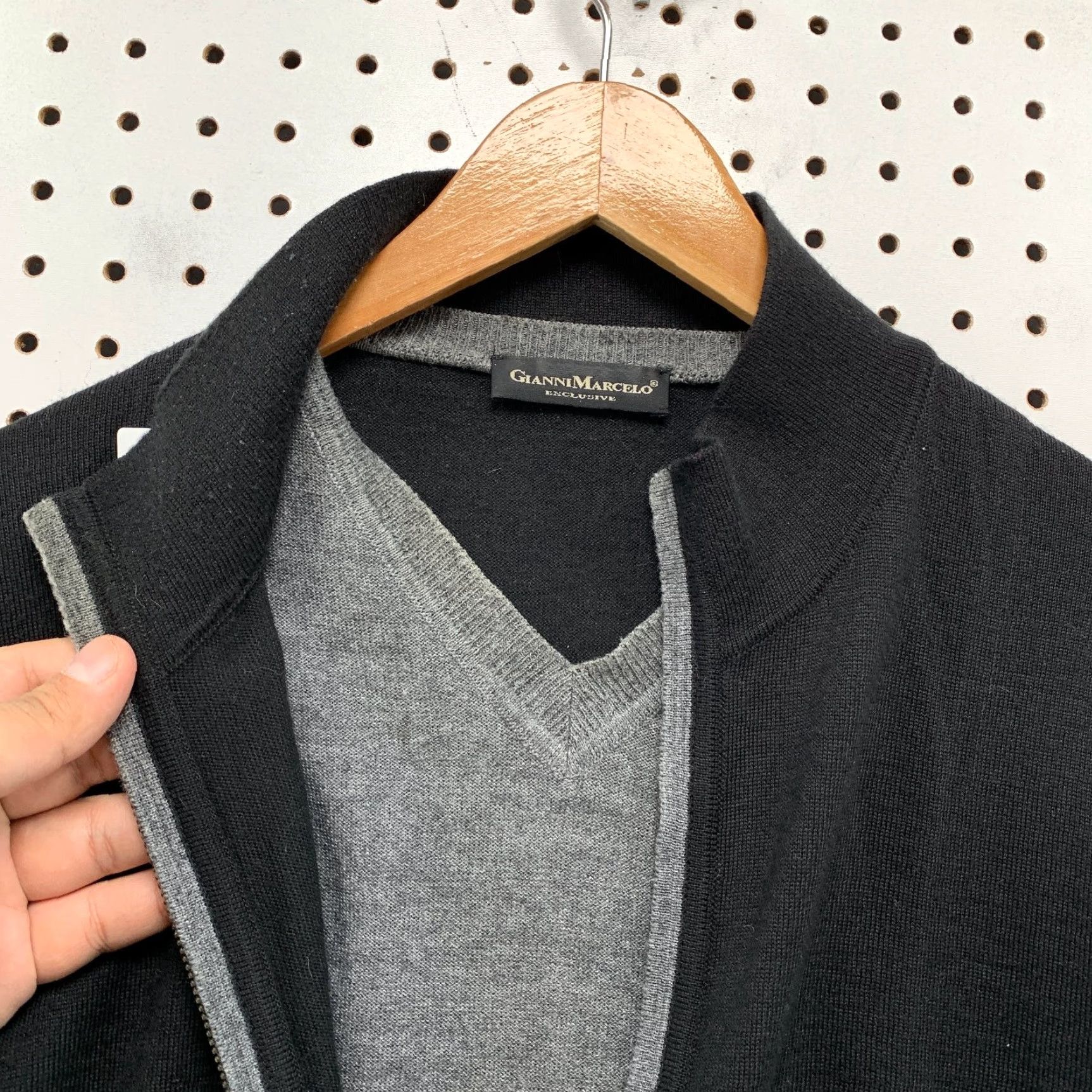 Vintage Gianni Marcelo Merino Wool Sweater Cardigan Mens Large Black Gray Layered Zip Shirt (note: ensure single category word) Size US L / EU 52-54 / 3 - 2 Thumbnail