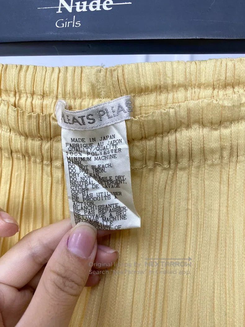 Issey Miyake Issey Miyake size:1 Cream Yellow Pleated Pants Size 31" - 2 Thumbnail