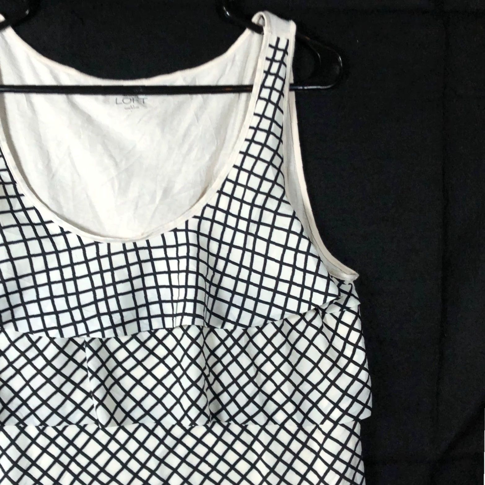 Ann Taylor Ann Taylor LOFT Womens Blouse Tank Black Cream Sleeveless Ruffle Scoop Neck L Size L / US 10 / IT 46 - 5 Thumbnail