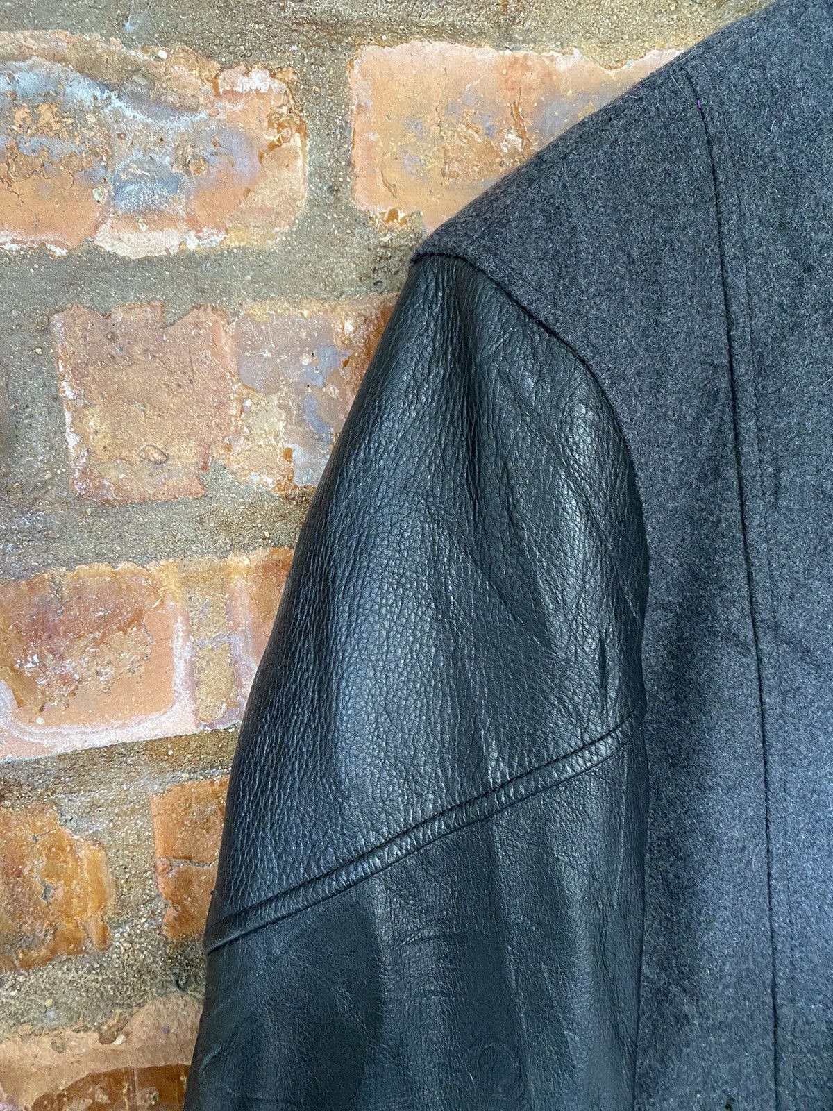 Tete Homme 🔥2000s Tete Homme Leather sleeve varsity wool jacket Size US L / EU 52-54 / 3 - 9 Thumbnail