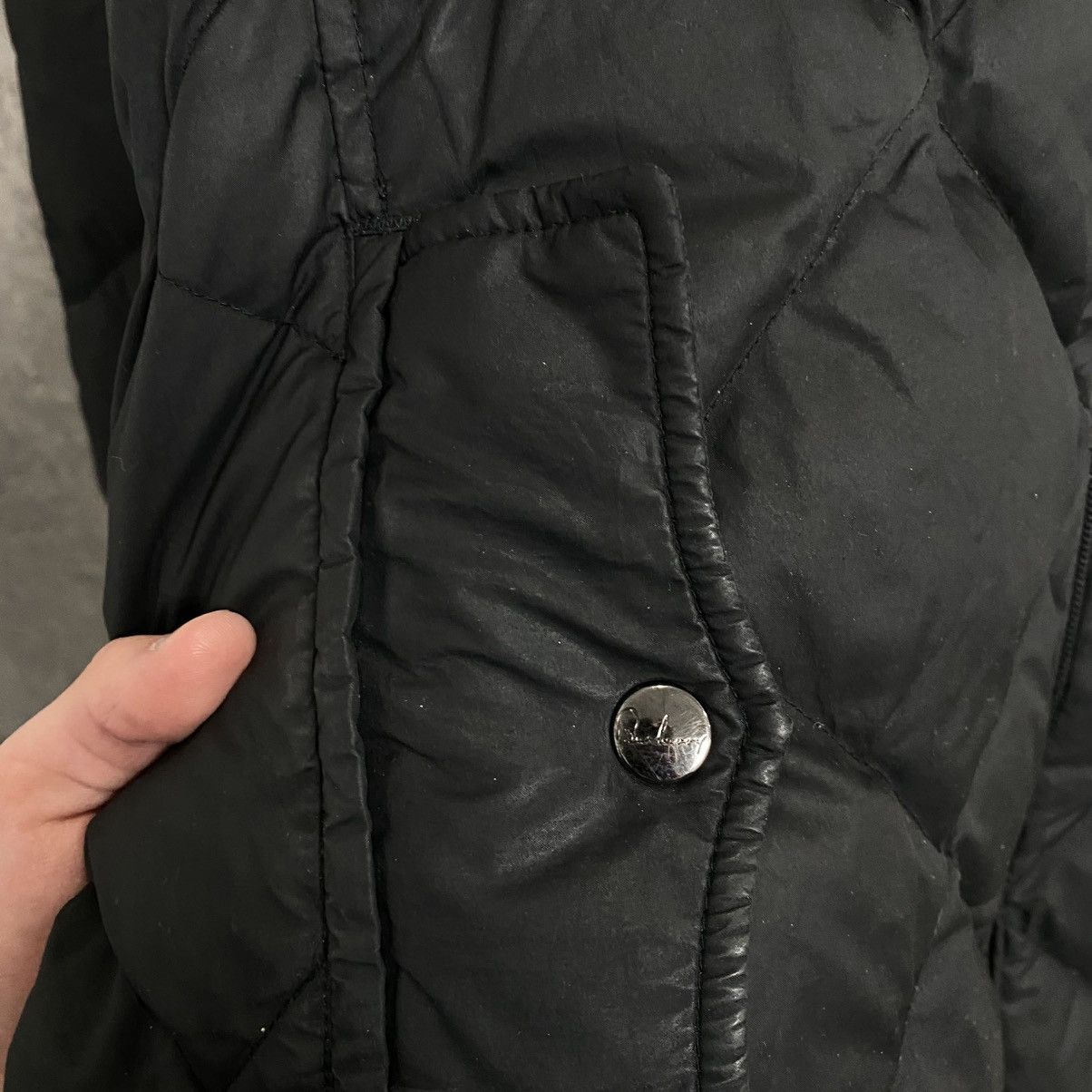 Burberry Vintage Burberry Puffer Jacket Size XL / US 12-14 / IT 48-50 - 12 Thumbnail