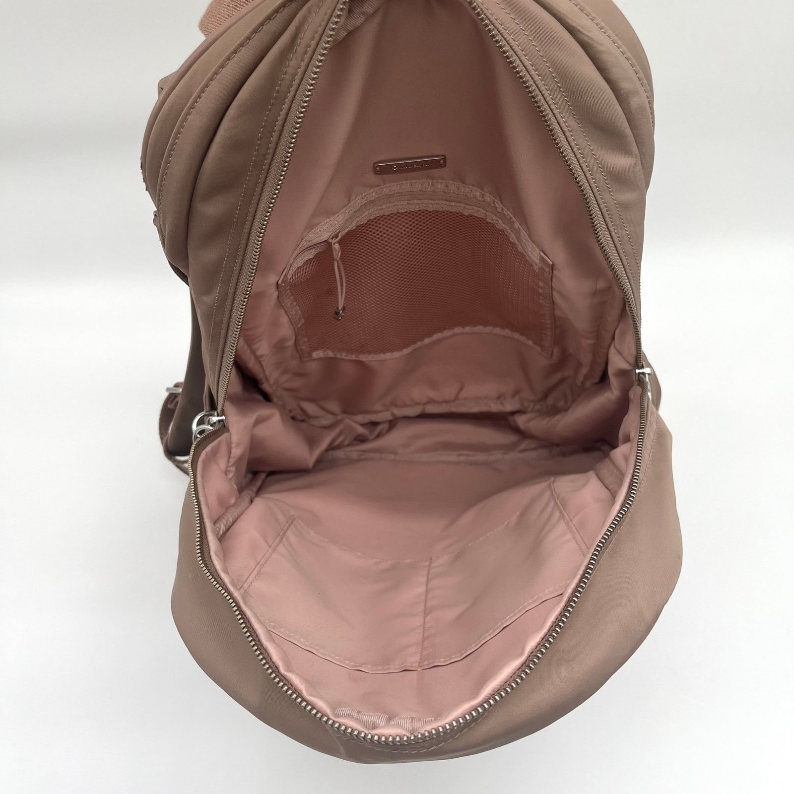 Lululemon LULULEMON Now and Always Backpack 18L, Diaper Bag, Tan Size ONE SIZE - 8 Thumbnail