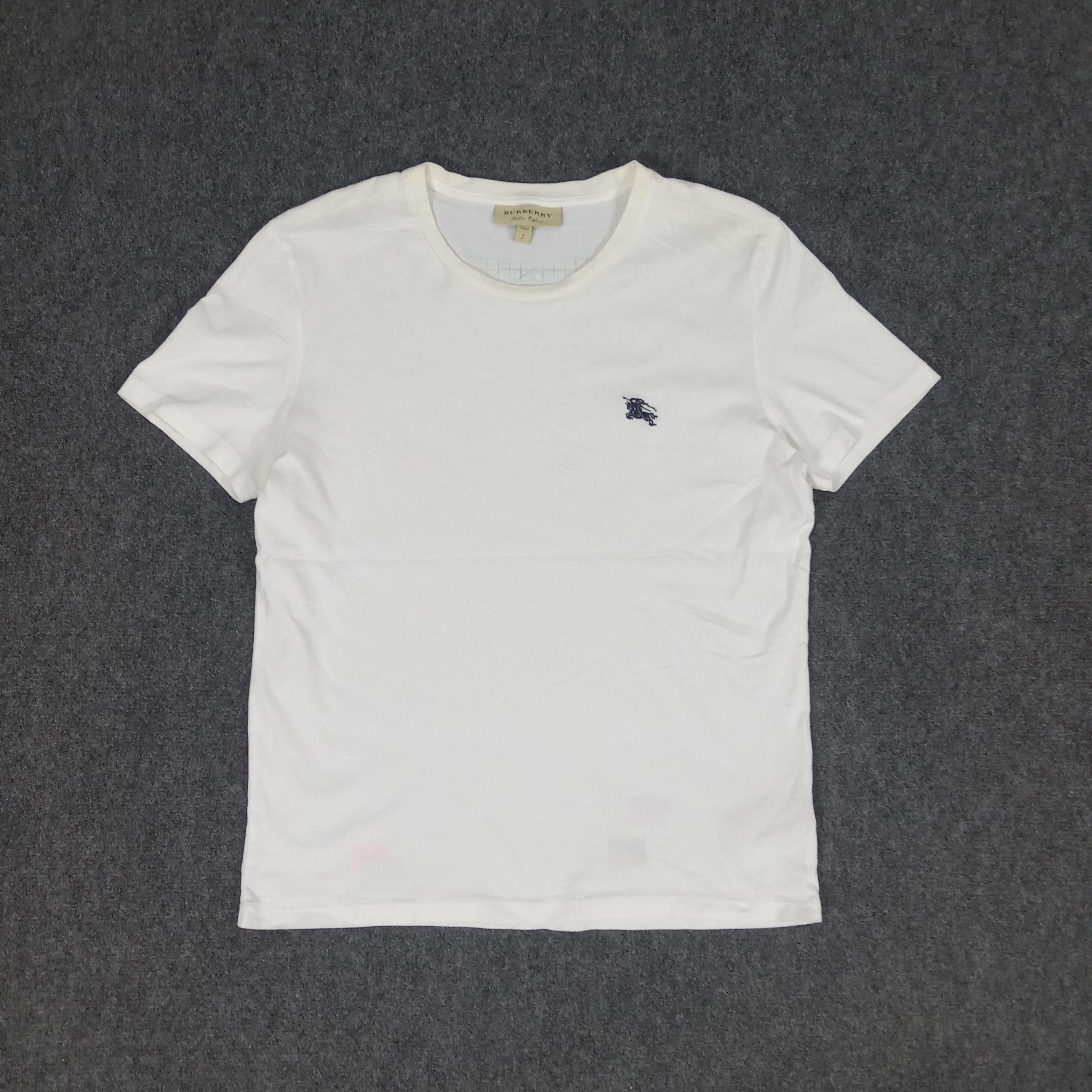 Burberry × Vintage Burberry London Luxury Brand Small Logo Tshirt Size US M / EU 48-50 / 2 - 3 Thumbnail