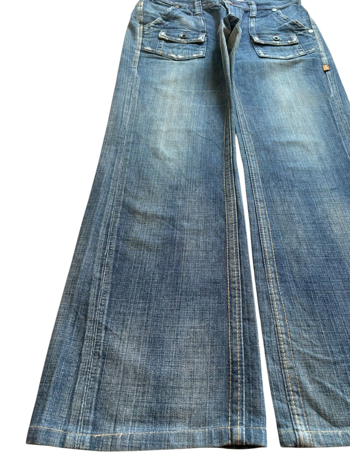 Japanese Brand Vintage Japanese Brand Bush Pant Buckle Back Flare Jeans Size US 30 / EU 46 - 6 Thumbnail