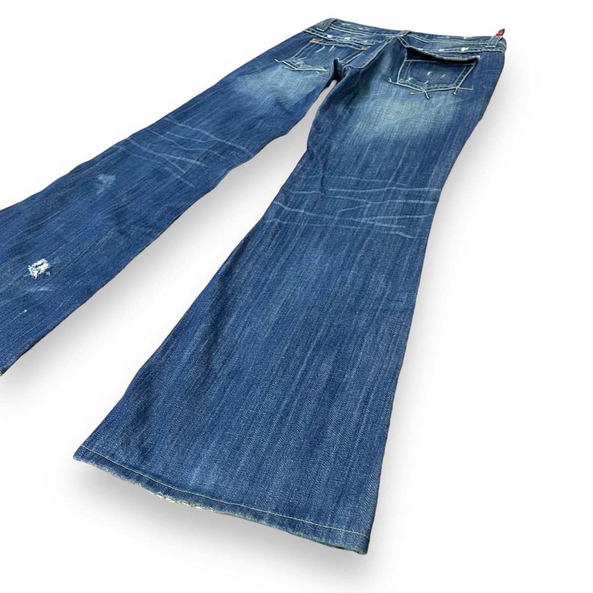 Le Grande Bleu (L.G.B.) 🇯🇵 JAPANESE SUPER FLARE BUTTON FLY WASHED DENIM PANTS Size US 30 / EU 46 - 9 Thumbnail