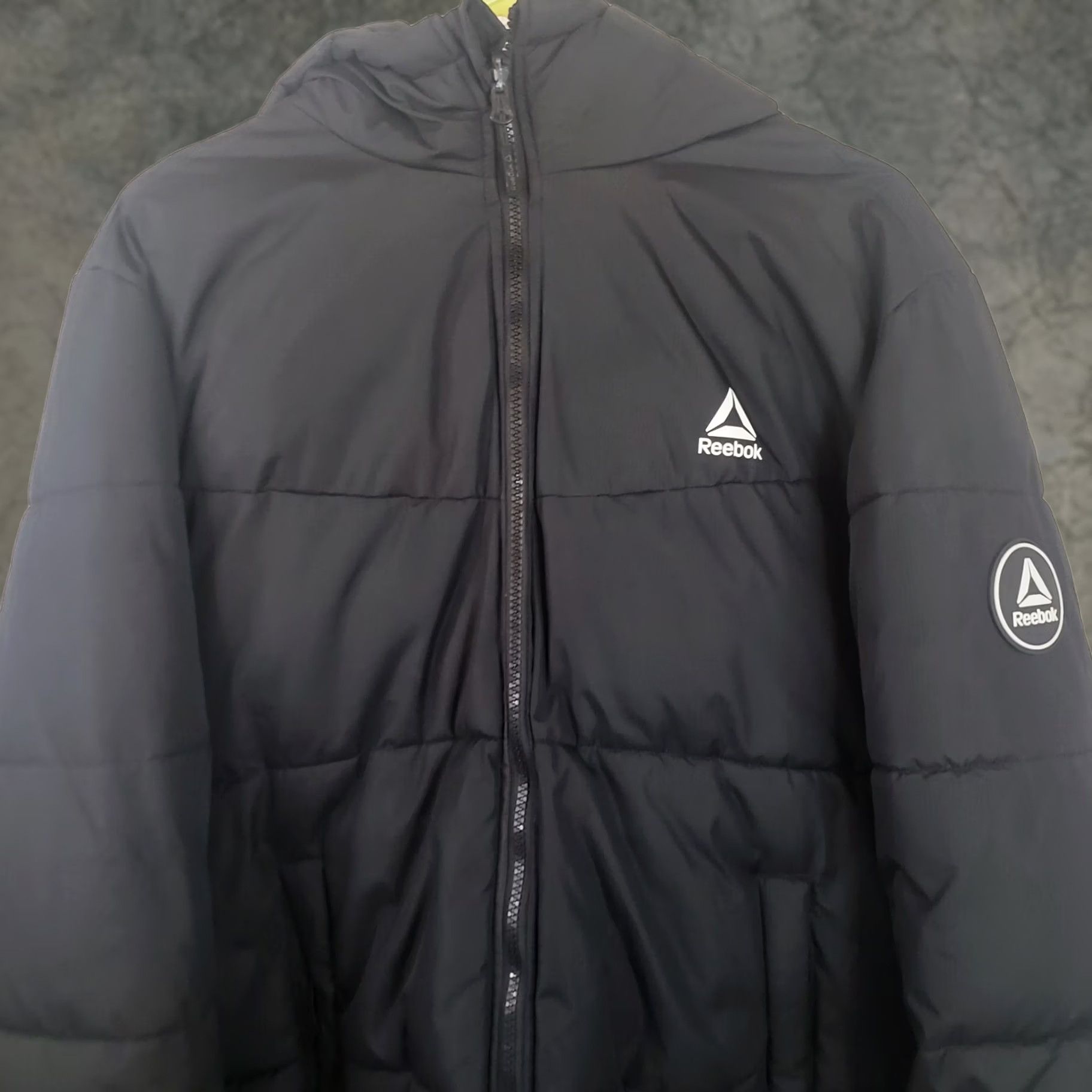 Reebok VINTAGE Reebok Puffer Jacket Logo Hooded Full Zip Sz L Black Men Adult Large Coat Size US L / EU 52-54 / 3 - 1 Thumbnail