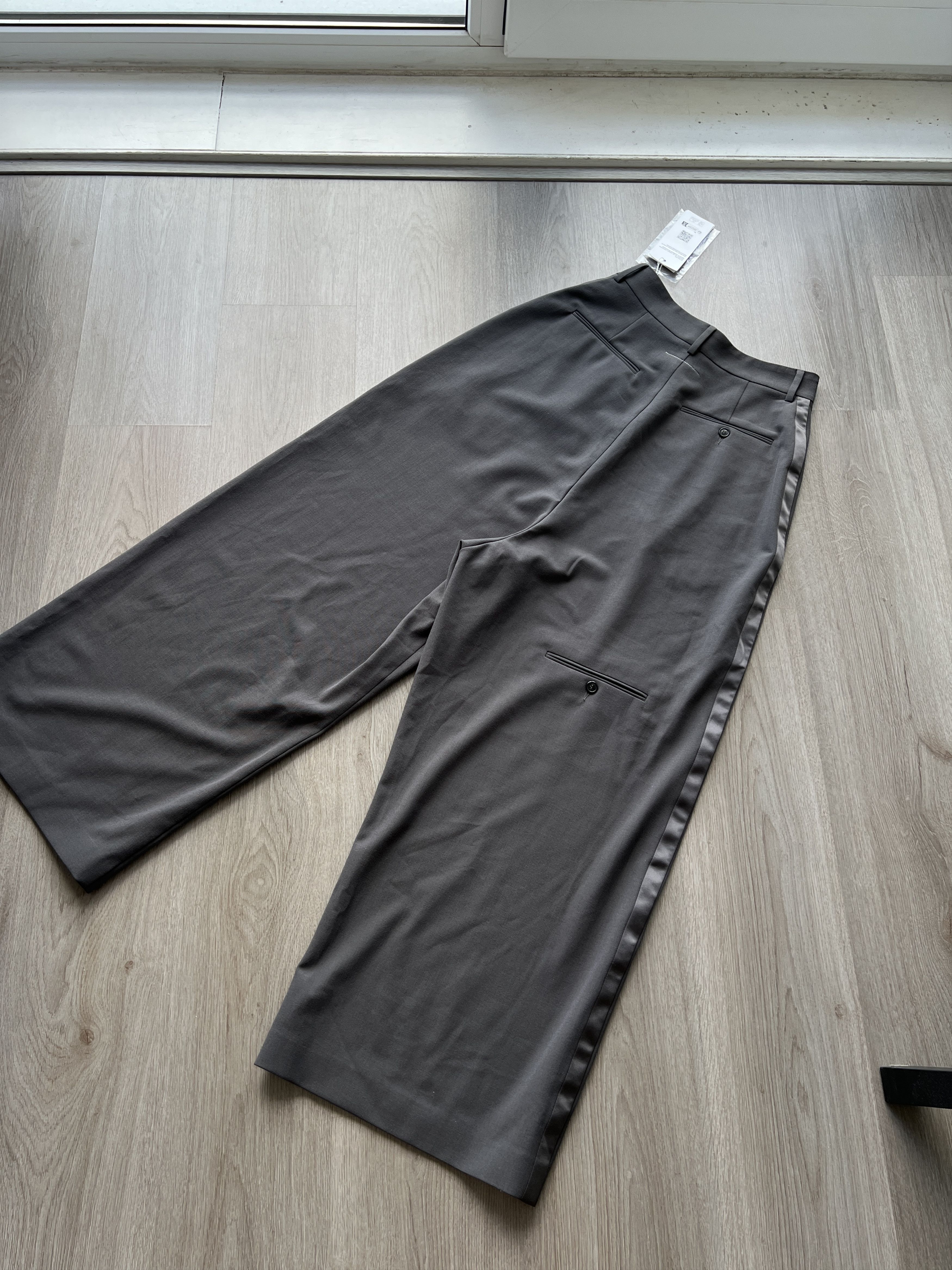Maison Margiela MM6 Maison Margiela Tailoring Wool Canvas Trousers Grey Size 30" / US 8 / IT 44 - 5 Thumbnail