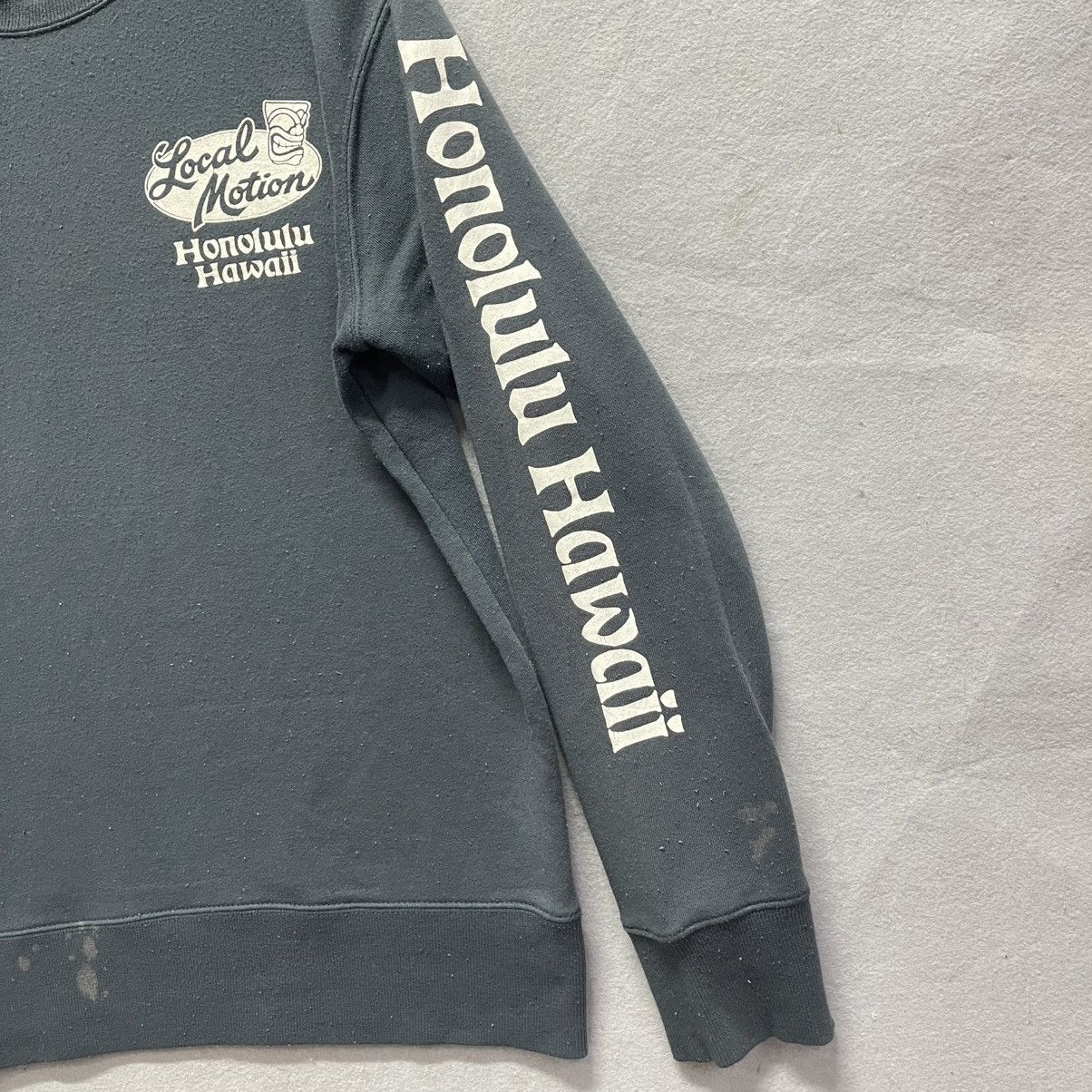 Vintage Vintage Local Motion Hawaii Crewneck Sweatshirt Size US L / EU 52-54 / 3 - 8 Thumbnail