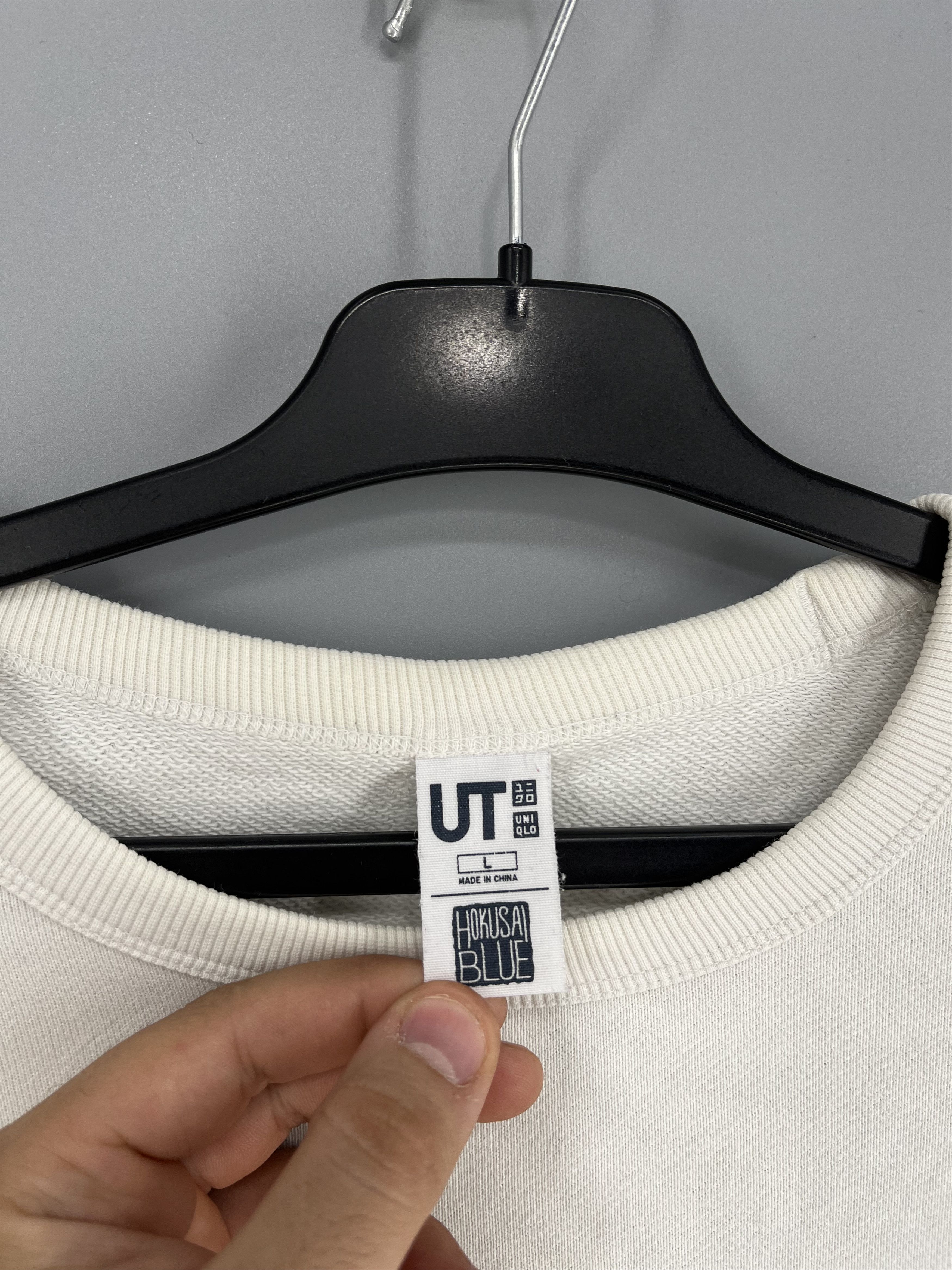 Uniqlo Uniqlo Hokusai Blue Kanagawa Wave Graphic Crewneck Sweat Size US L / EU 52-54 / 3 - 7 Thumbnail
