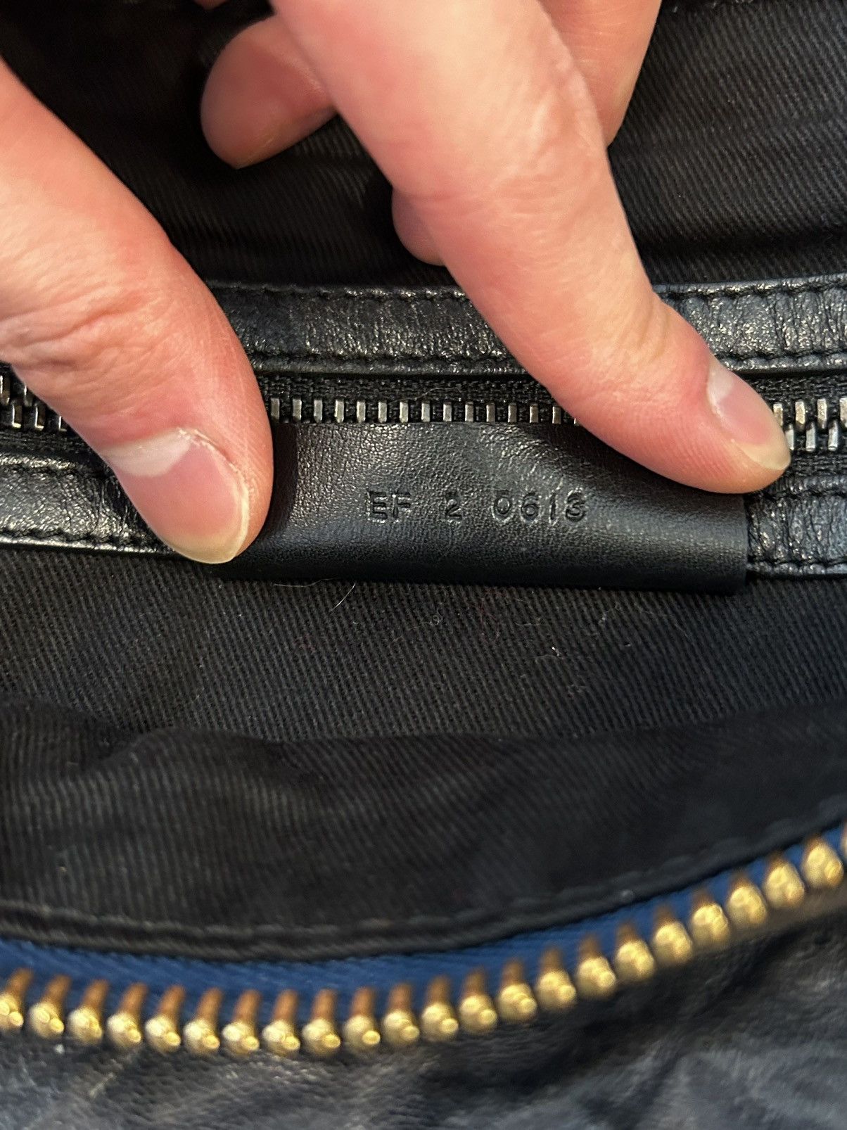 Givenchy Givenchy "Pandora" Distressed Leather Bag Size ONE SIZE - 6 Thumbnail