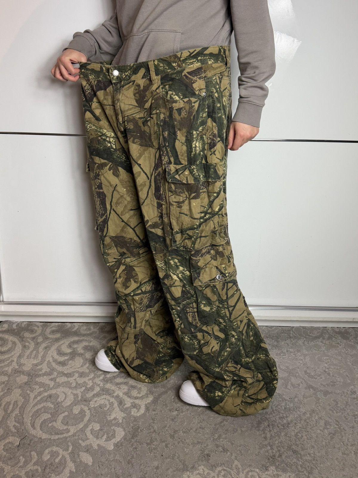 Other 4XL Baggy Cargo Pants Realtree Camo Vintage 4XL Size US 44 / EU 60 - 1 Thumbnail