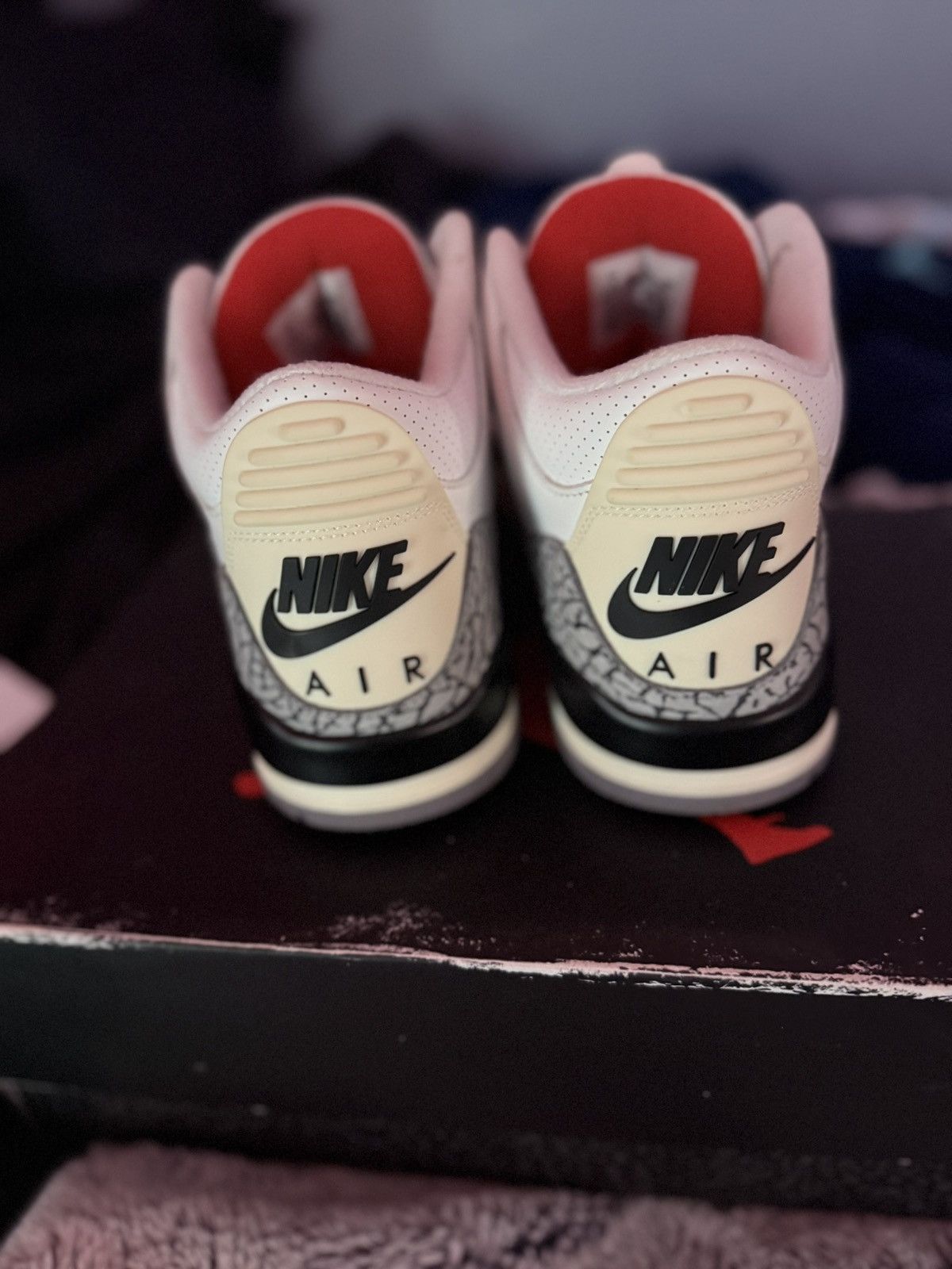 Jordan Brand Jordan 3 white cement reimagined Size US 9 / EU 42 - 5 Thumbnail