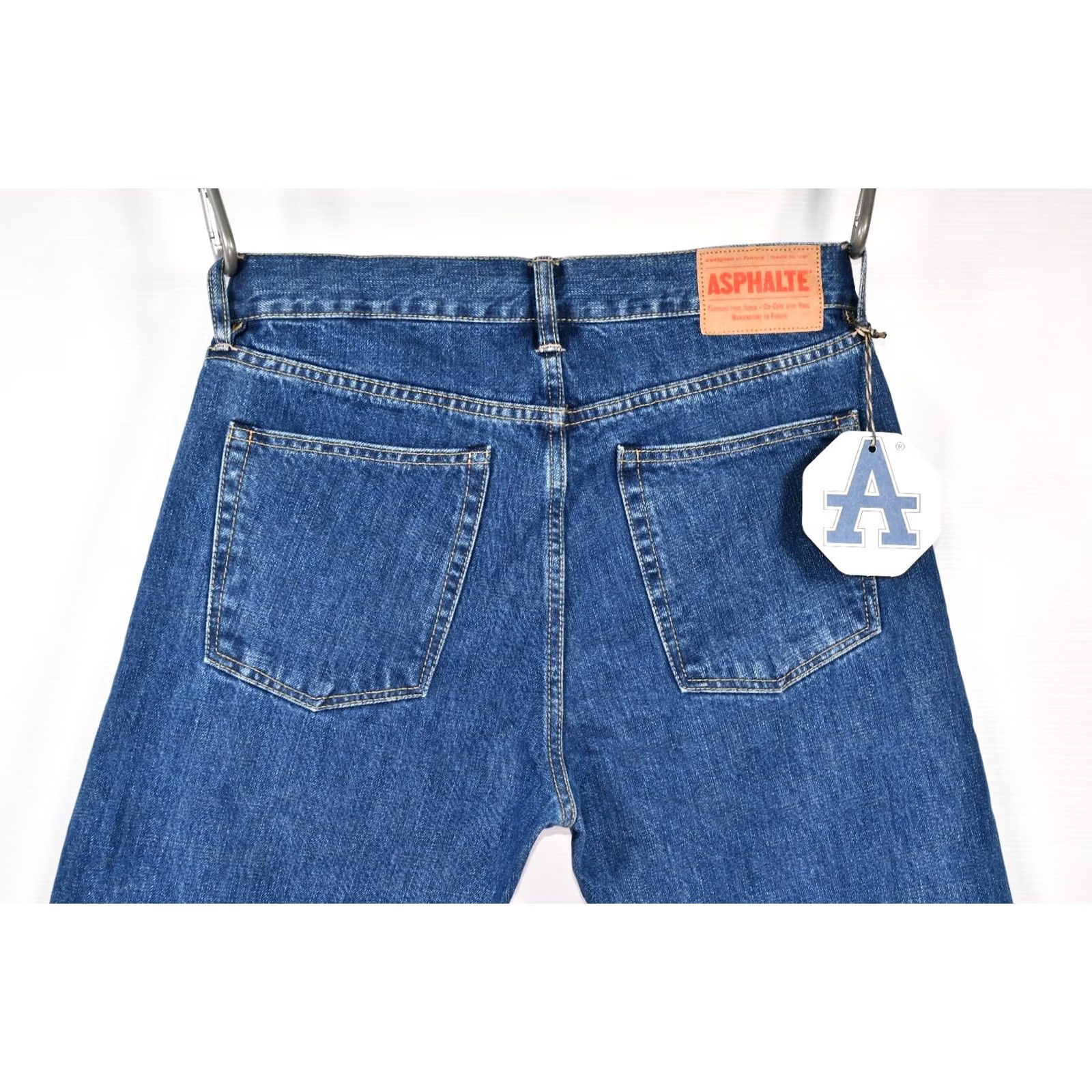 Denime ASPHALTE Candiani Selvedge Denim Jeans Men W32 5-Pocket Design Blue Cotton Regular Inseam 32.68 inch INSEAM 32” W32 Blue Denim Jeans Mens Size US 32 / EU 48 - 7 Thumbnail