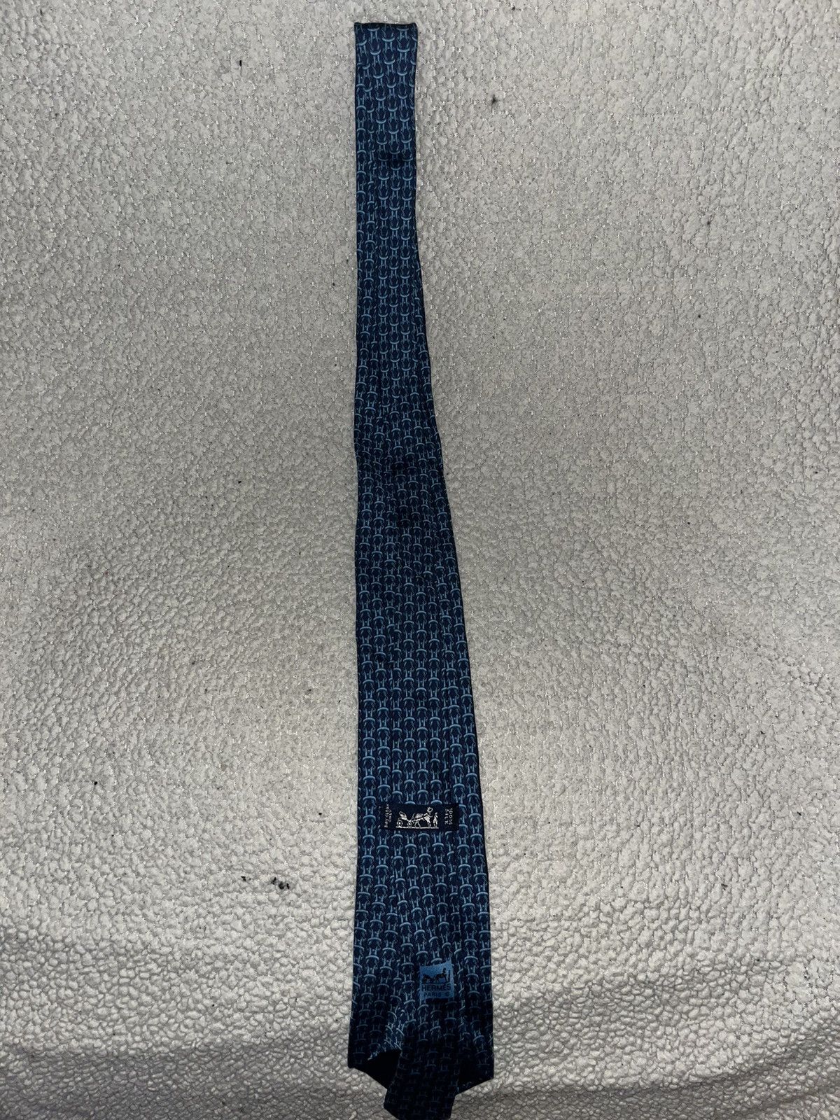 Hermes Hermes 100% Silk Dark Blue Geometric Mens Vintage Tie Size ONE SIZE - 3 Thumbnail