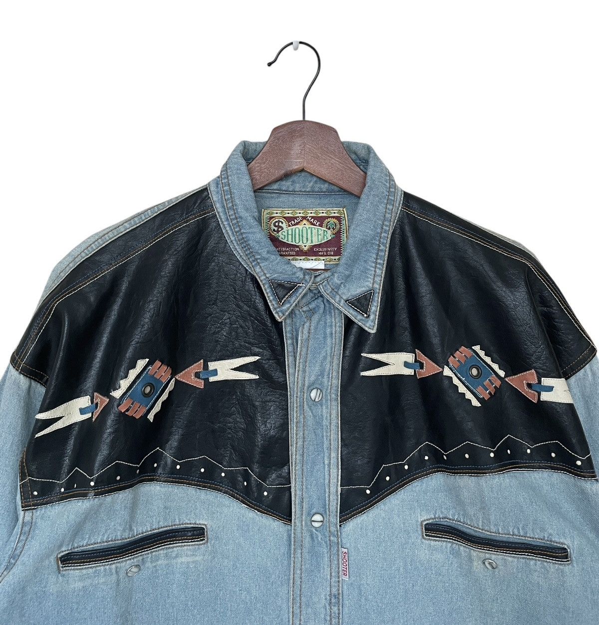 Japanese Brand × Vintage Vintage Shooter Western Denim Shirt 1980s Size US M / EU 48-50 / 2 - 7 Thumbnail