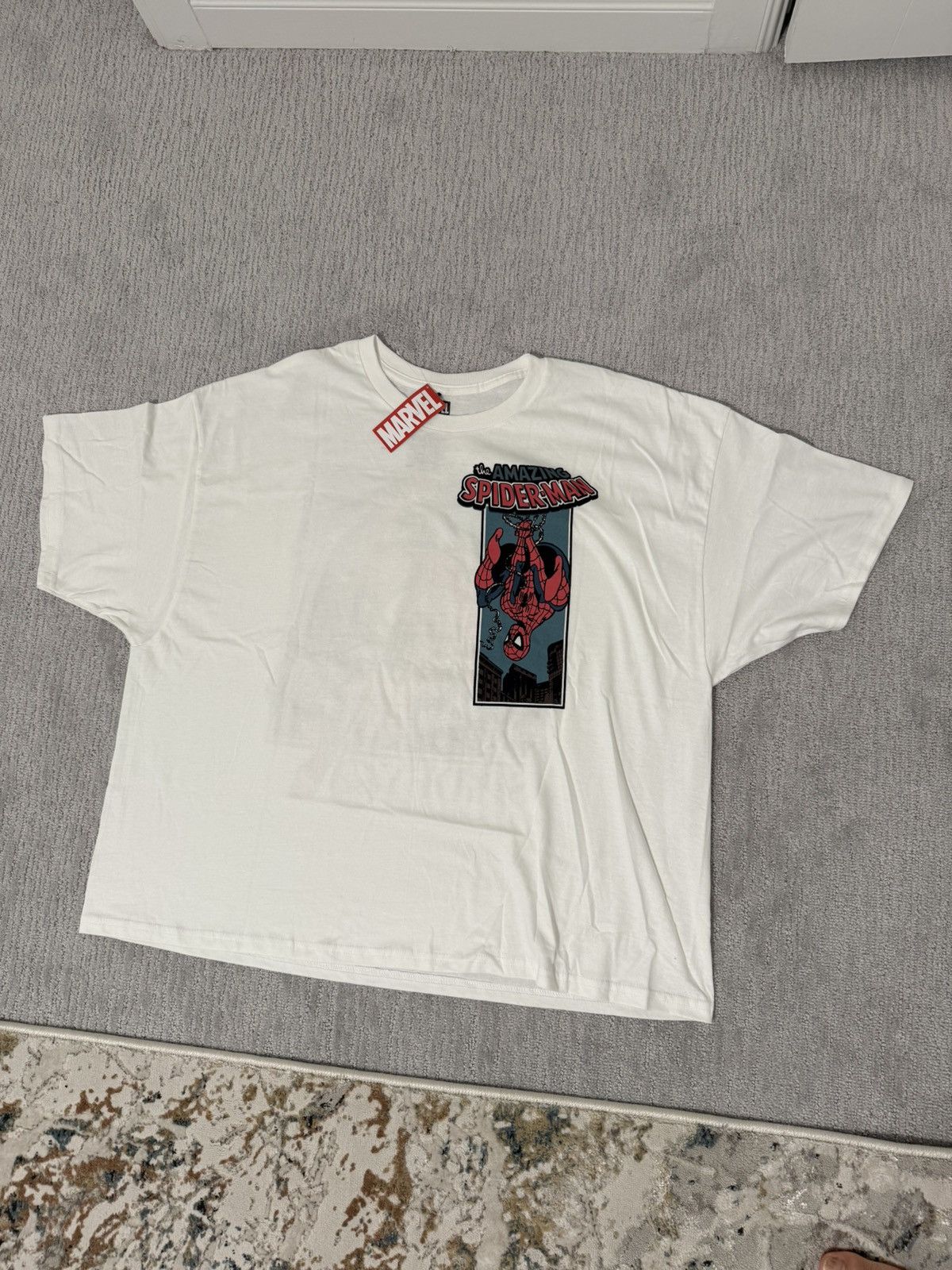Marvel Comics Marvel Spiderman white Tee XL Size US XL / EU 56 / 4 - 1 Thumbnail