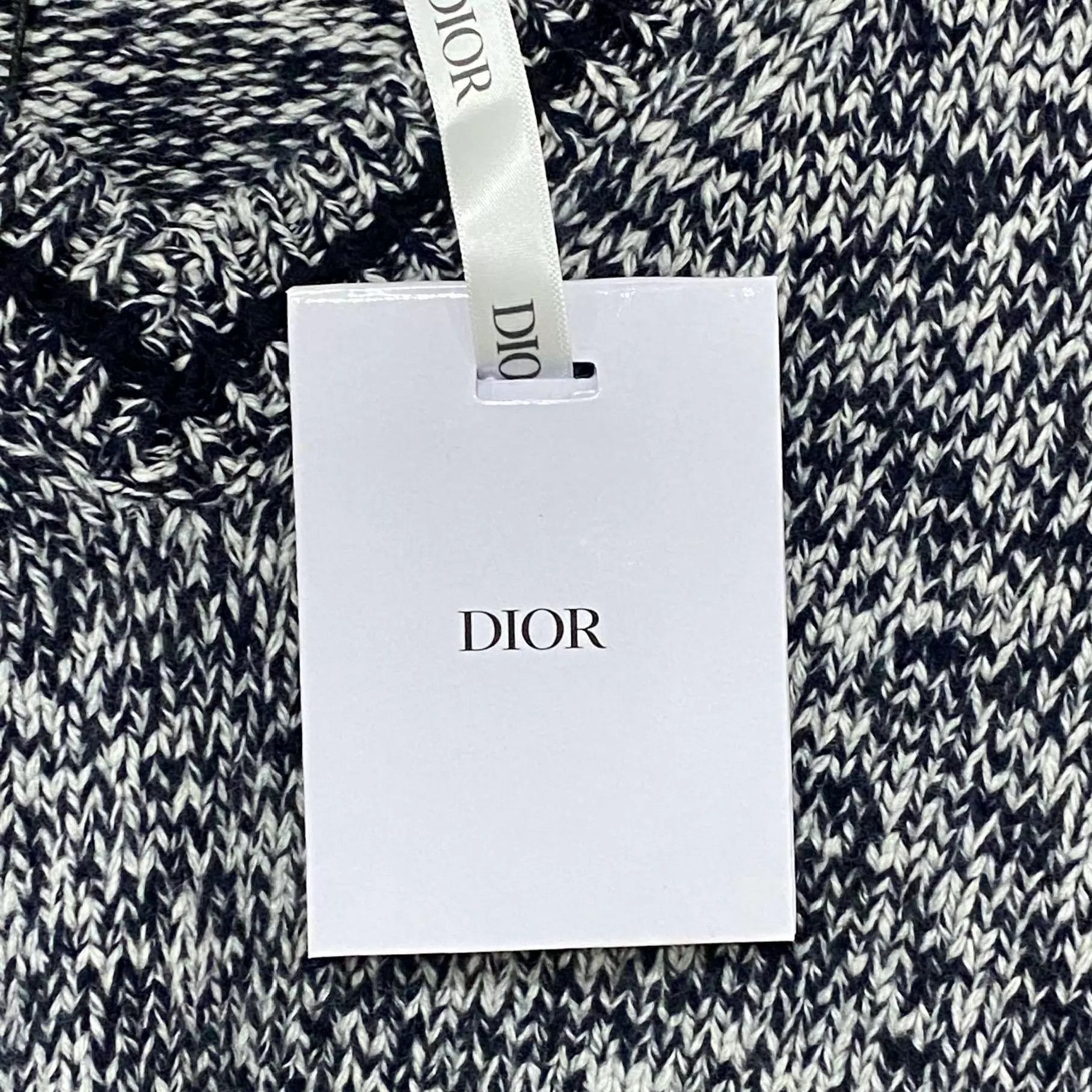 Dior Dior V-neck snowflake back logo sweater Size XS / US 0-2 / IT 36-38 - 4 Thumbnail