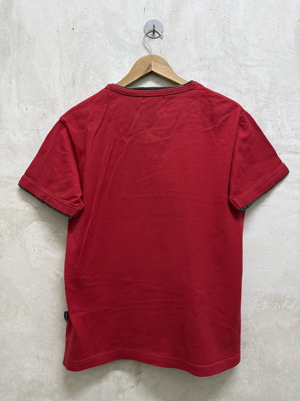 Japanese Brand 2000s Bad Boy Poems Asymmetrical Bondage Zipper grunge Tees Size US S / EU 44-46 / 1 - 4 Thumbnail