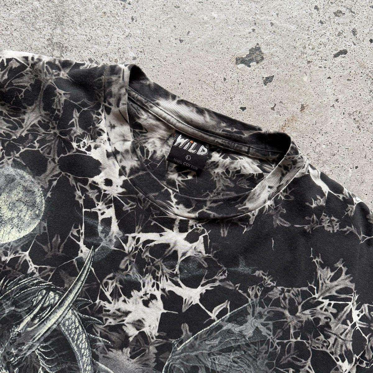 Vintage Wild Gothic Dragon Moon Vintage Printed T-Shirt Short Sleeve Size US L / EU 52-54 / 3 - 3 Thumbnail