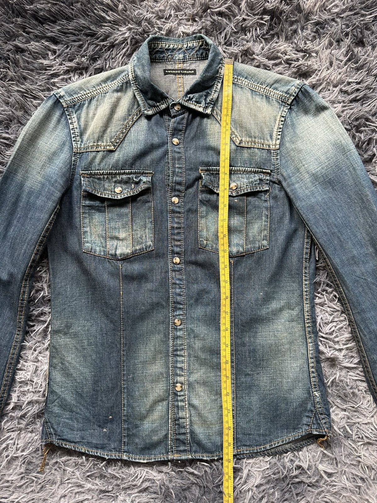 Lounge Lizard 00's Lounge Lizard stonewash denim shirt / if six was nine Size US M / EU 48-50 / 2 - 20 Thumbnail