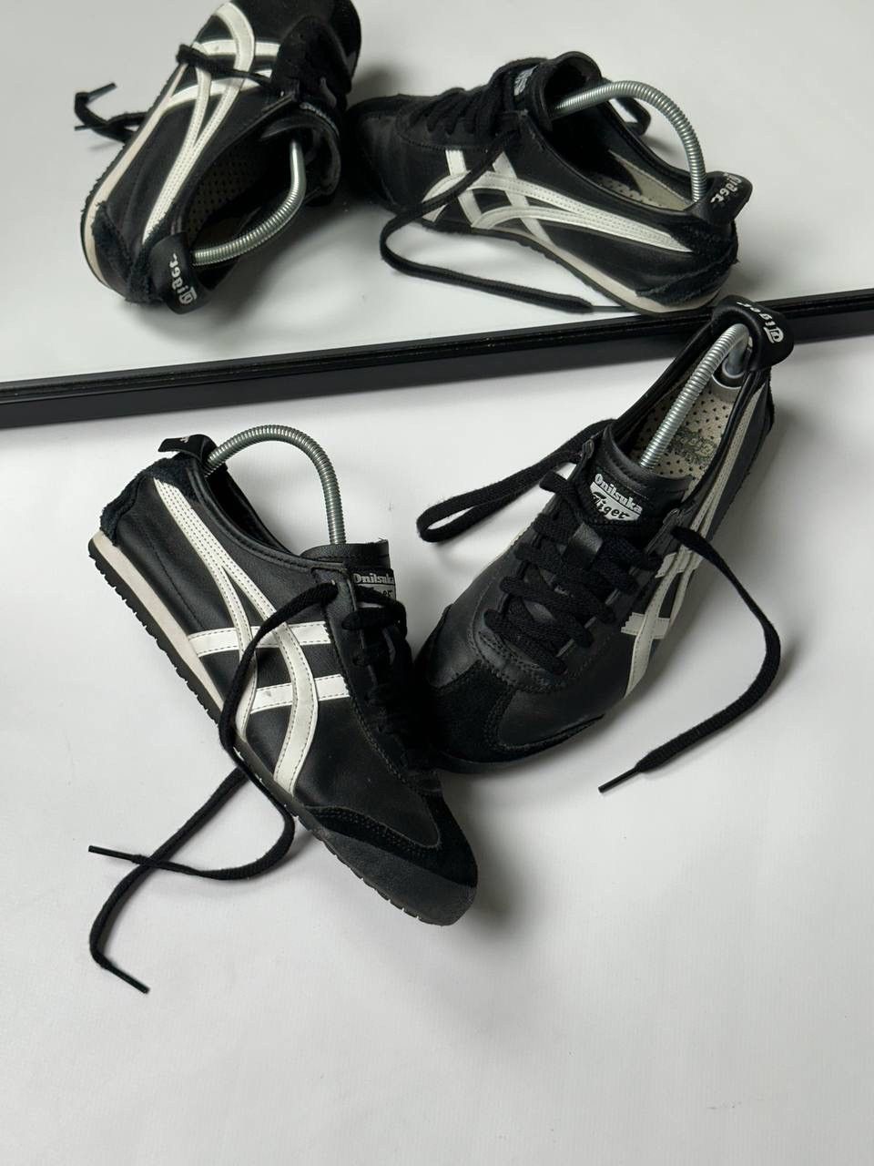 Asics 🔥Vintage Rare ASICS ONITSUKA TIGER Mexico 66 Black Leather Size US 7.5 / IT 37.5 - 3 Thumbnail