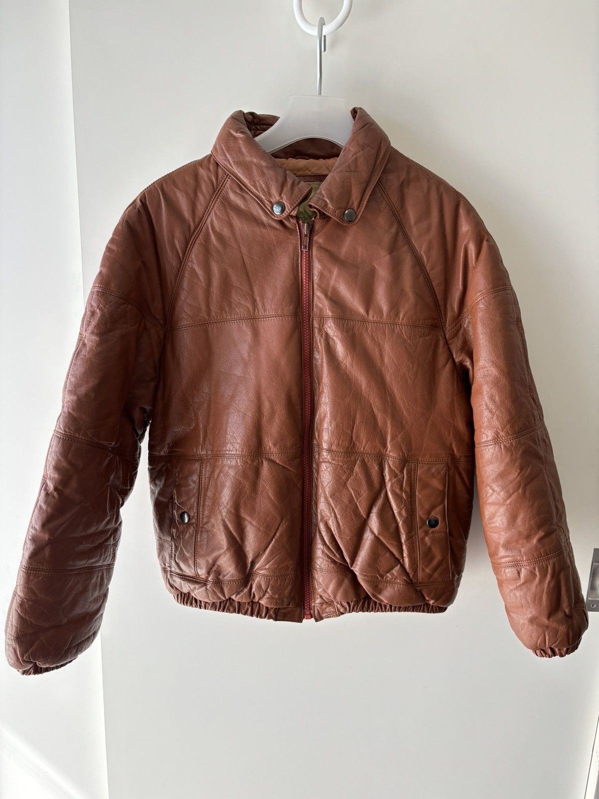 Japanese Brand × Vintage Vintage Cropped Cowhide Leather Puffer Jacket Size US S / EU 44-46 / 1 - 1 Thumbnail
