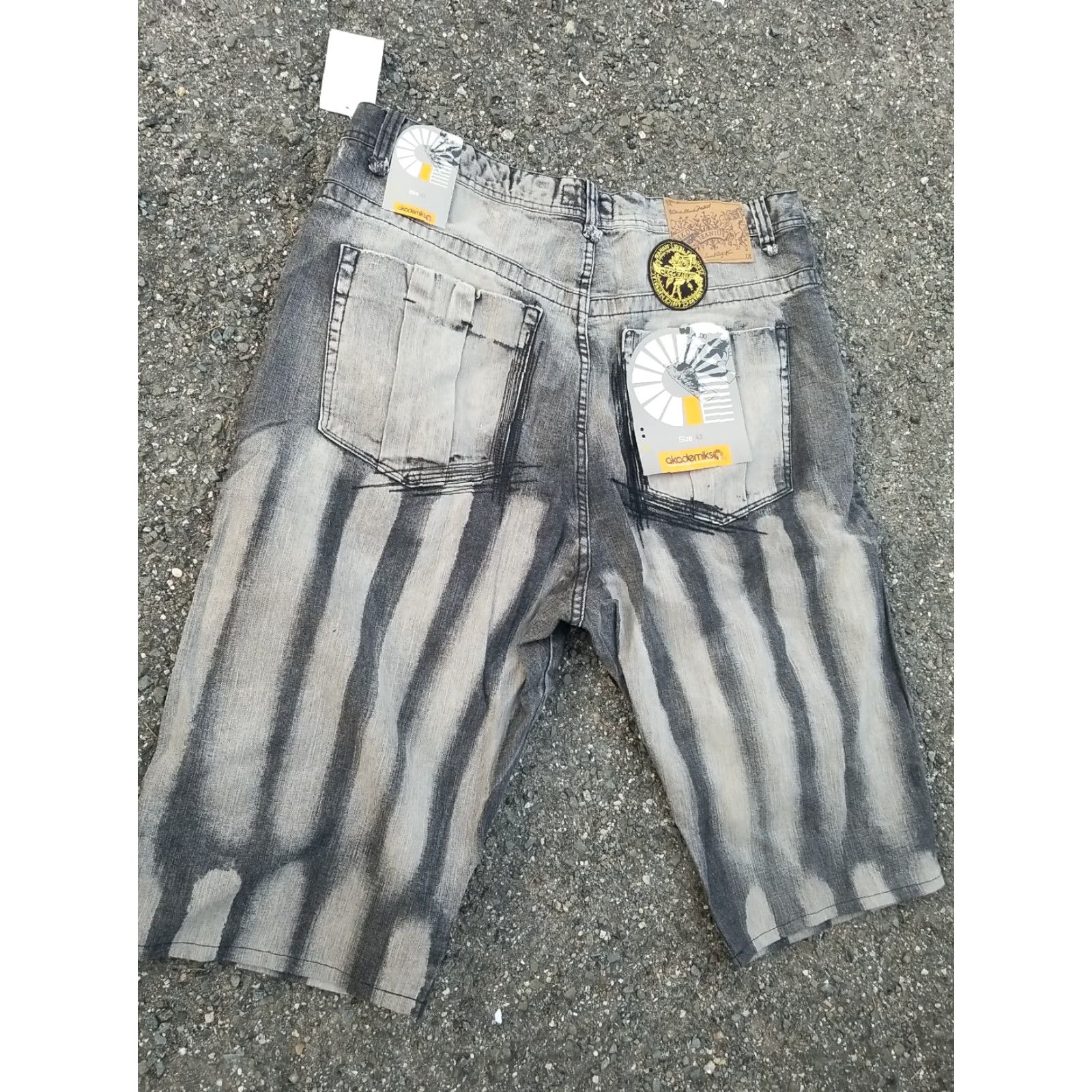 Akademiks VINTAGE Akademiks Jean Shorts Men's 40 Denim Shorts Size US 40 / EU 56 - 4 Thumbnail