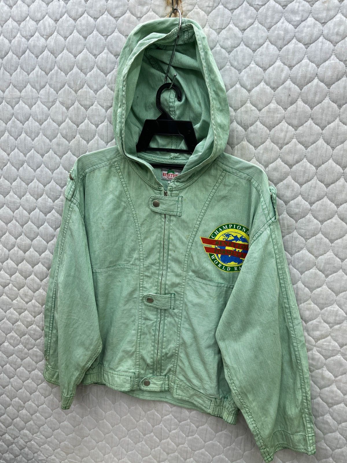 United Colors Of Benetton 🔥🔥🔥STEALS VTG BENETTON FORMULA ONE WORLD RACE CHAMPIONSHIP Size US S / EU 44-46 / 1 - 2 Thumbnail