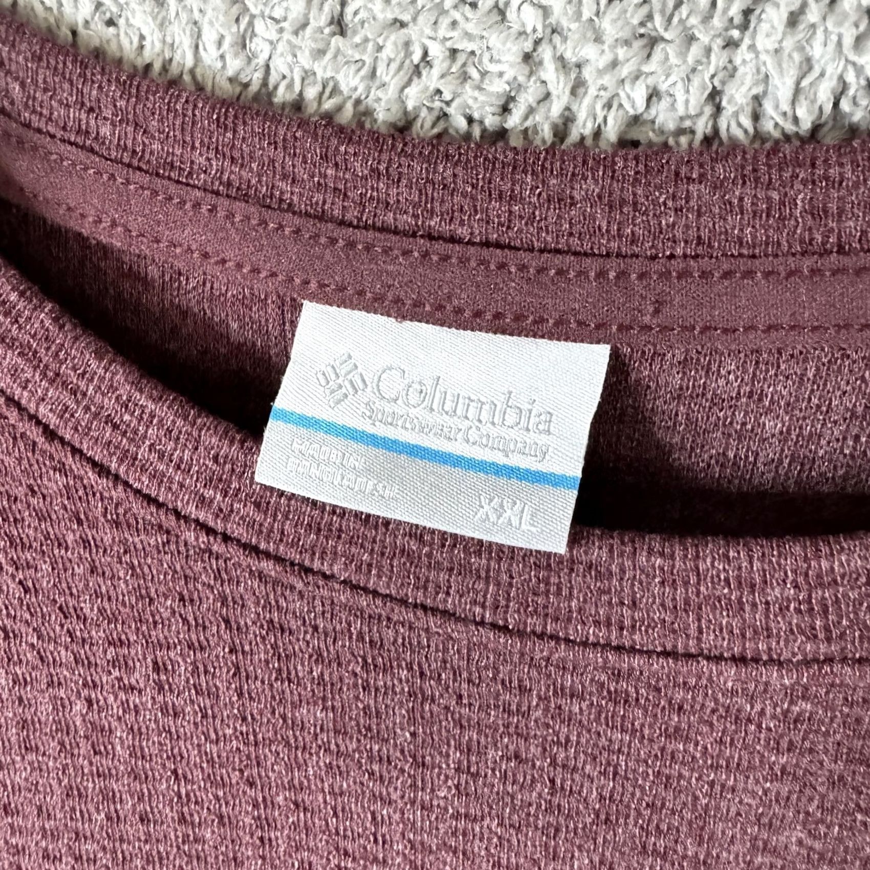 Vintage Columbia Womens Shirt 2XL Burgundy Red Waffle Knit Long Sleeve Crewneck Tee Size XXL / US 16-18 / IT 52-54 - 7 Thumbnail