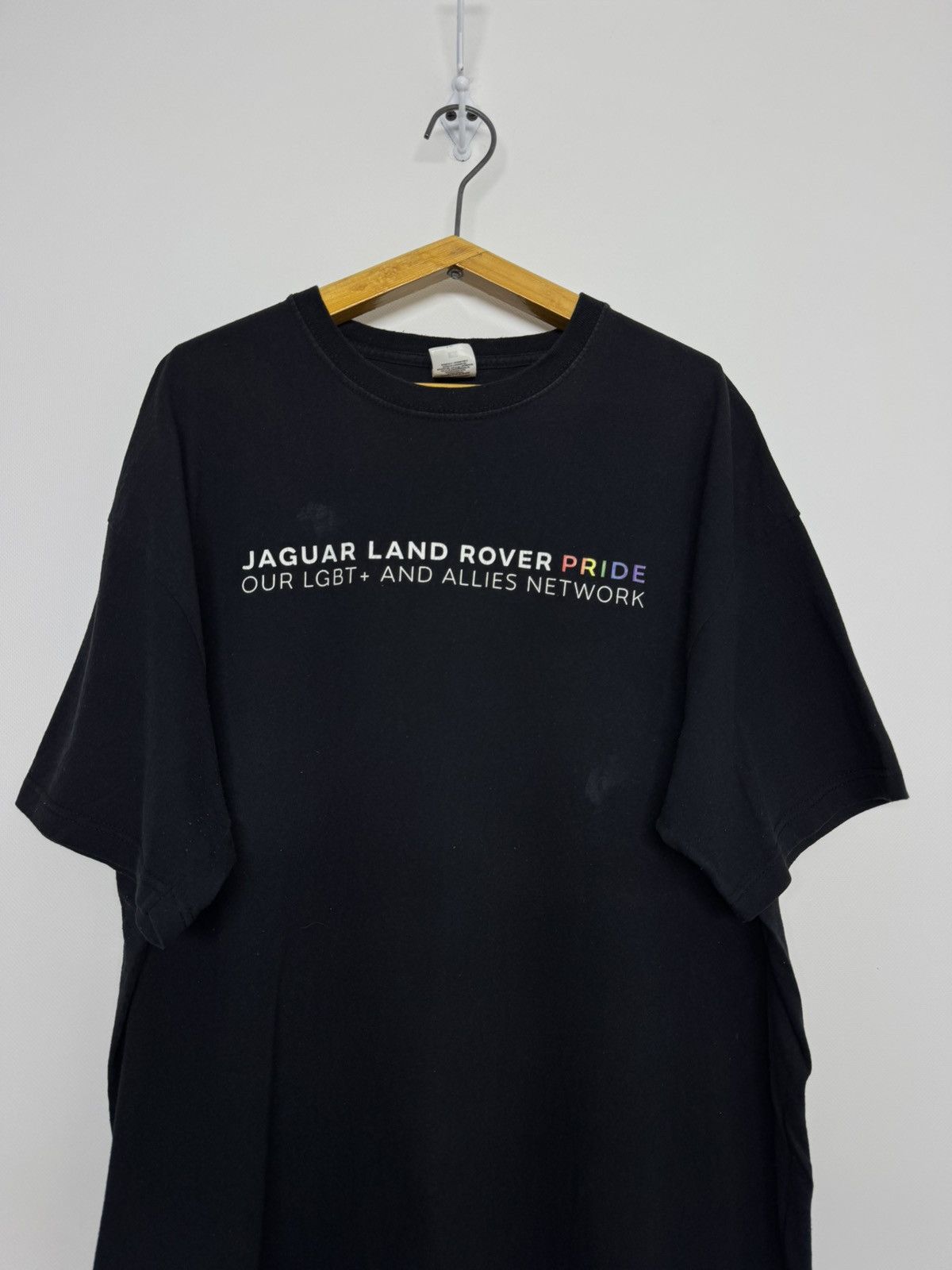Fruit Of The Loom Jaguar Land Rover Brand T Shirt UK Short Sleeves LGBT Pride Size US XL / EU 56 / 4 - 5 Thumbnail