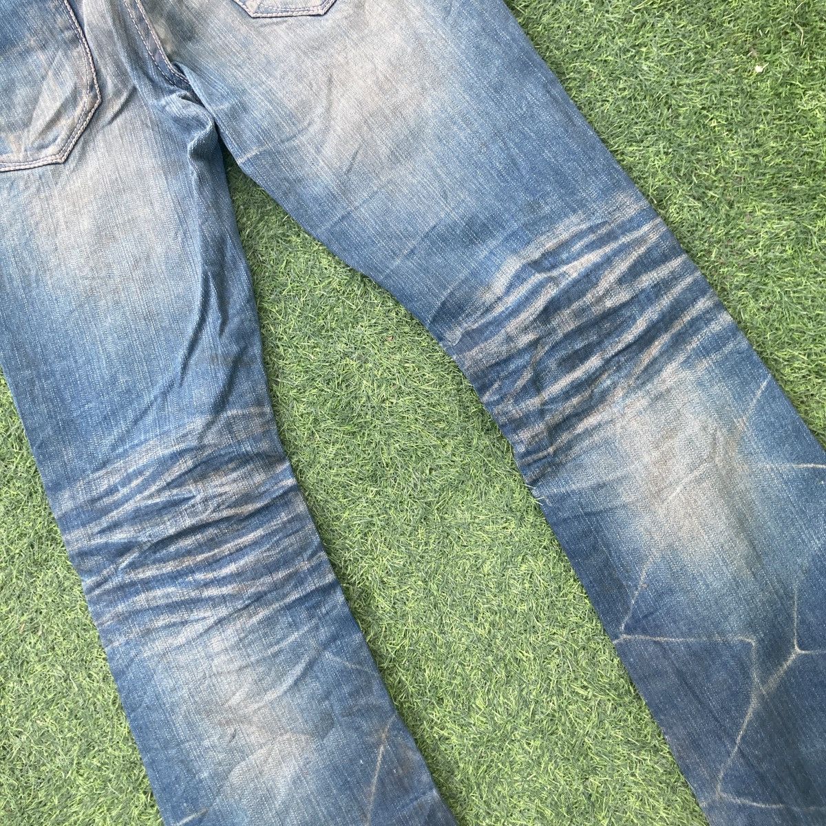 Vanquish VANQUISH GOLD BOOTCUTS FLARED DENIM Size US 33 - 9 Thumbnail