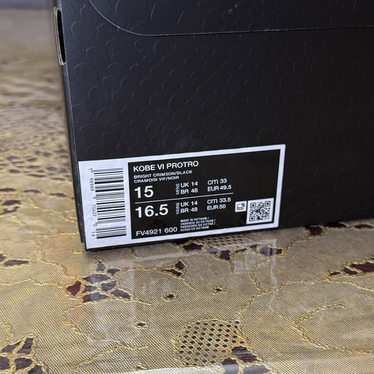 Nike retro protro kobe reverse grinch Size US 15 / EU 48 - 11 Thumbnail