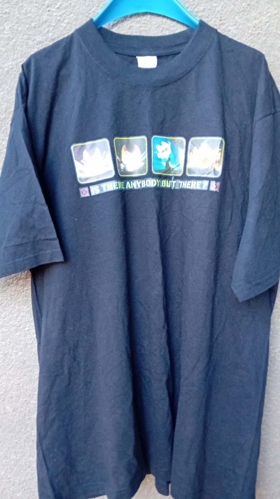 Band Tees Pink Floyd Is There Anybody Out There The Wall Live Vtg tee Size US L / EU 52-54 / 3 - 7 Thumbnail