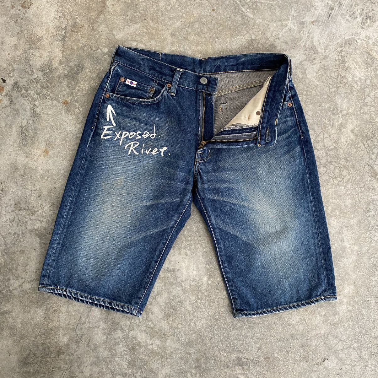 Studio D'Artisan Vintage Studio D’Artisan Art Hand Painted Denim Shorts Jorts Size US 31 - 13 Thumbnail